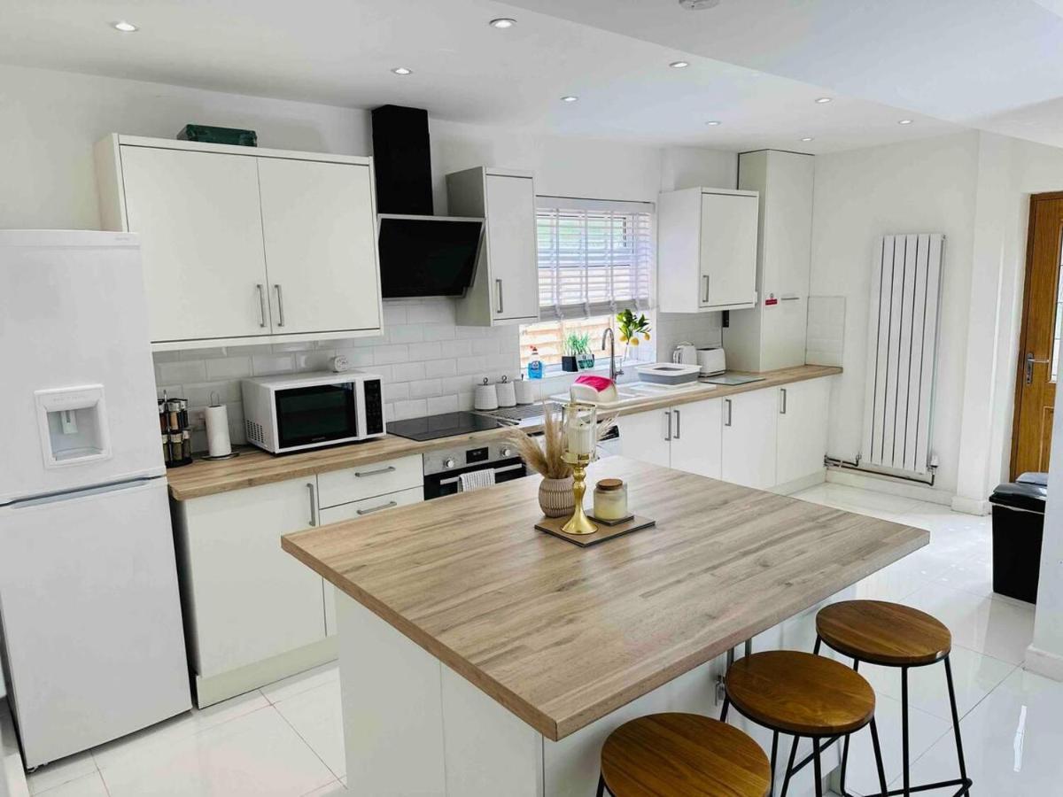 نوتينغهام Charming 3-Bed Home Minutes From City Centre المظهر الخارجي الصورة